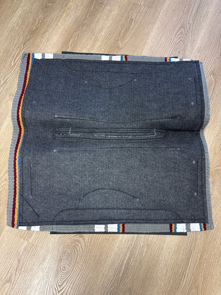 *NEW Alamo Woven Contour-Cut 32.5" x 32.5"