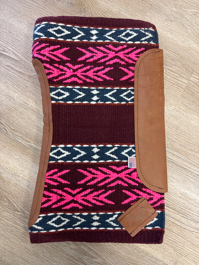 Axis Woven Contour-Cut 32" x 28"