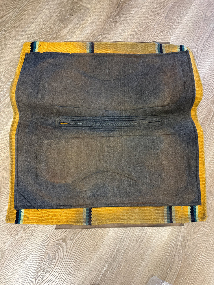 Sweet Lemonade Woven Contour-Cut 36" x 34"