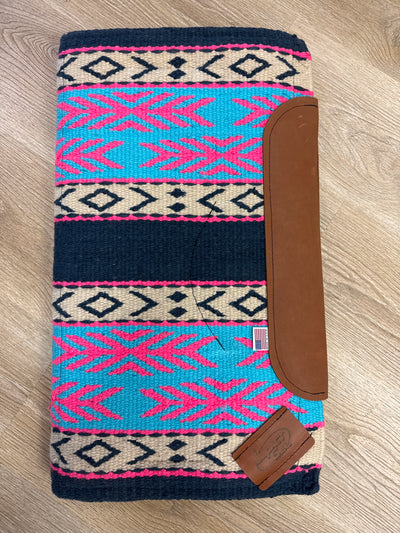 Summit Straight-Back Fleece 32" x 28"
