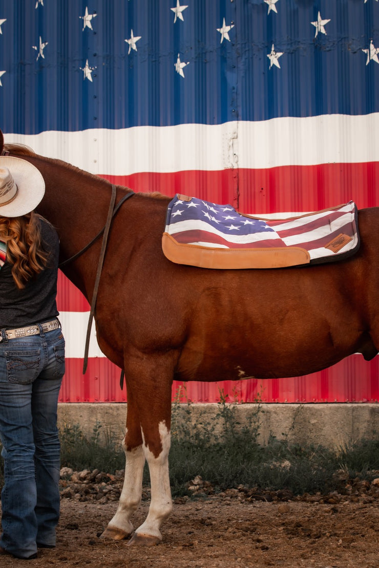 The Classic American Close Contact Saddle Pad