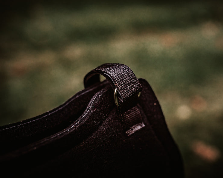 Wither Relief Saddle Pad- closeup view of adjustable wither relief strap